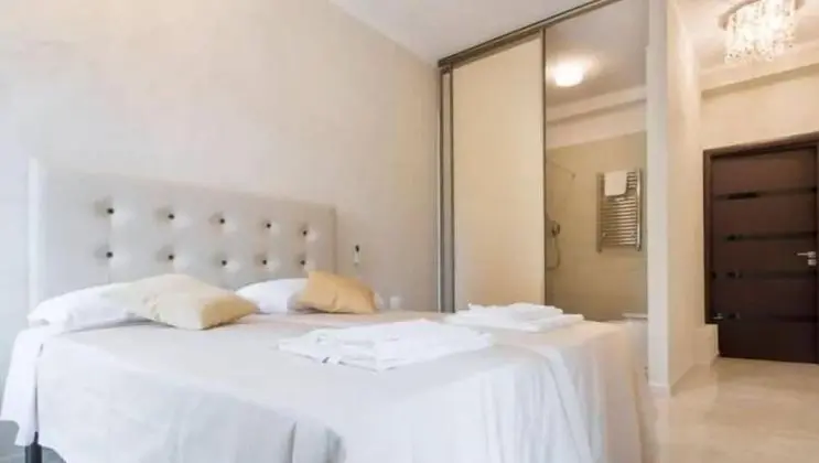 Deluxe Tek Büyük veya İki Ayrı Yataklı Oda, Balkon