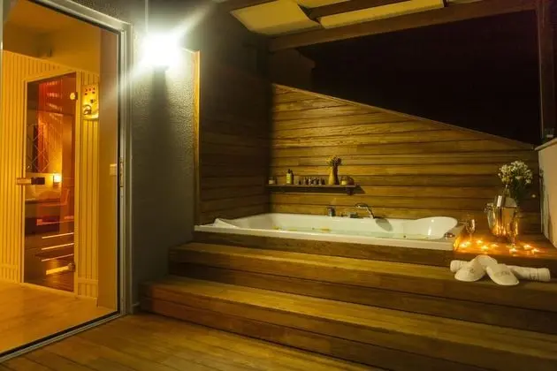 Honeymoon Süit, 1 Yatak Odası, Jakuzi, Köşe