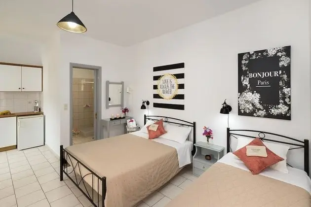 Stüdyo (3 Adults)