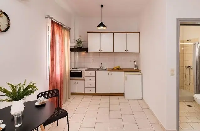 Stüdyo (3 Adults)