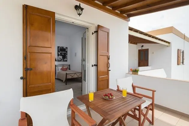 Stüdyo (3 Adults)