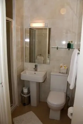 Oda, 1 Tek Kişilik Yatak, Banyolu/Duşlu
