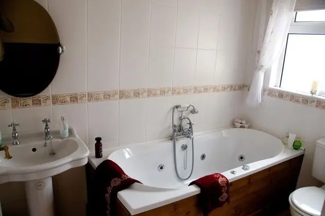 Oda, 1 Tek Kişilik Yatak, Banyolu/Duşlu