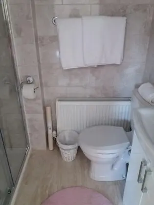 Oda, 1 Tek Kişilik Yatak, Banyolu/Duşlu