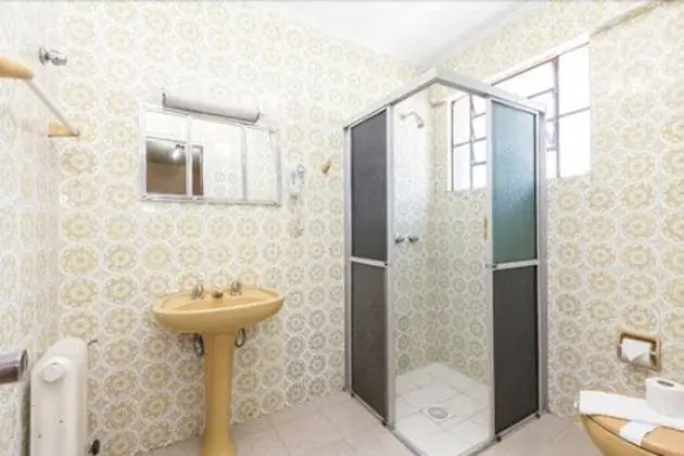 Deluxe Dört Kişilik Oda