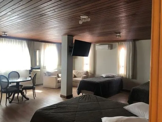 Deluxe Dört Kişilik Oda