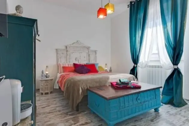 Tek Büyük Yataklı Oda, Banyolu/Duşlu