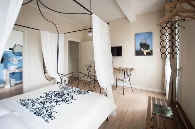 Design Tek Büyük veya İki Ayrı Yataklı Oda