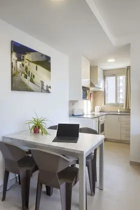 Apart Daire, 2 Yatak Odası, Balkon