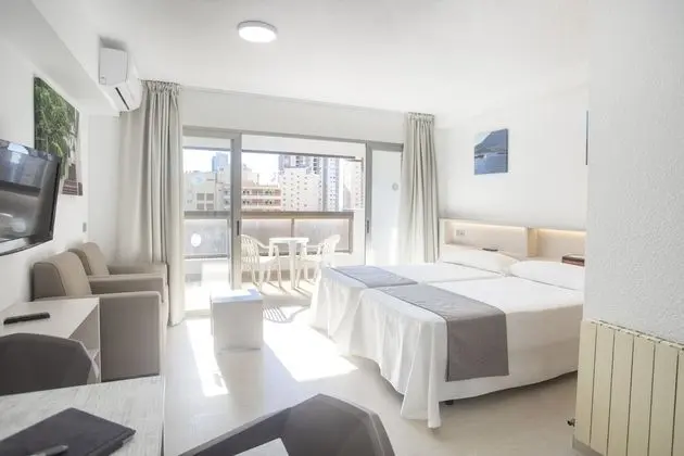 Stüdyo, Balkon