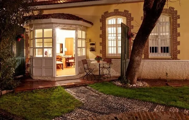 Deluxe Jakuzili Suite, Kara Manzaralı
