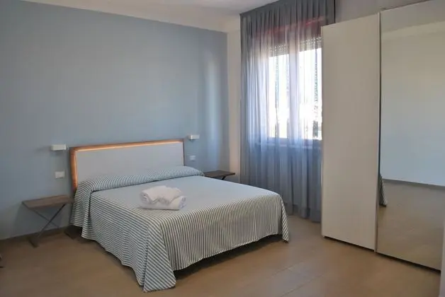 Family Oda, Balkon (Aragosta Gialla)