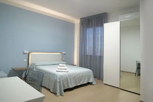 Family Oda, Balkon (Aragosta Gialla)