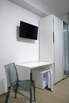 Tek Büyük Yataklı Oda, Balkon (Aragosta Rossa)