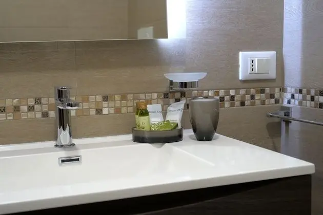 Tek Büyük Yataklı Oda, Balkon (Granchio Rosso)