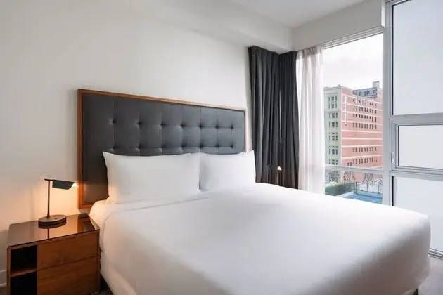 Süit, Birden Çok Yatak (Junior Two Bedroom Suite)