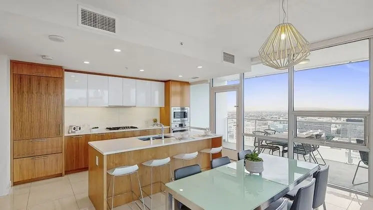 Süit, Birden Çok Yatak (Sky Suite Executive Three Bedroom)