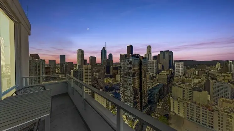 Süit, Birden Çok Yatak (Sky Suite Executive Three Bedroom)