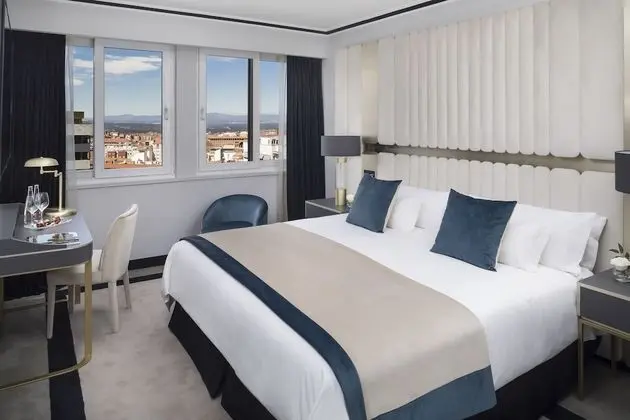 The Level, Deluxe Oda