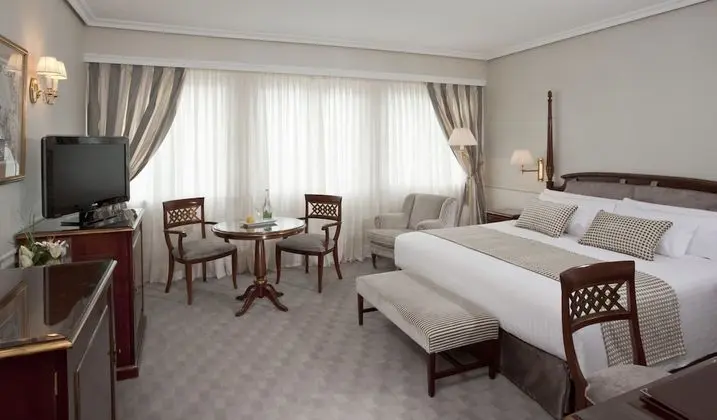 The Level, Premium Oda