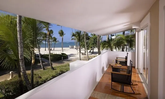 The Level Master Suite Beachside