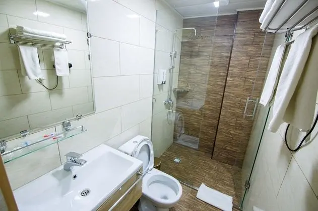 Standard Tek Büyük veya İki Ayrı Yataklı Oda