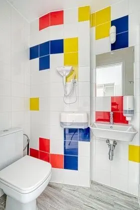 Üç Kişilik Oda, Özel Banyo