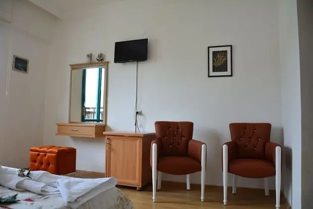 Deluxe Tek Büyük Yataklı Oda, 1 Çift Kişilik Yatak, Balkon, Deniz Manzaralı