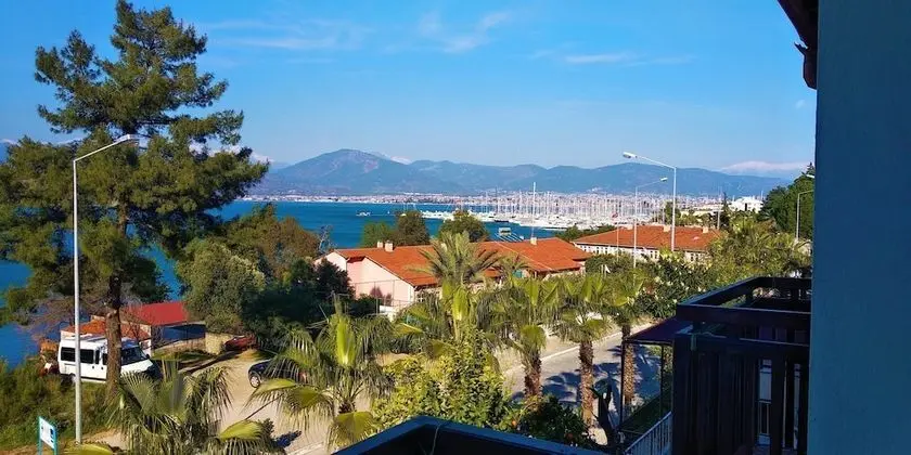 Deluxe Tek Büyük Yataklı Oda, 1 Çift Kişilik Yatak, Balkon, Deniz Manzaralı