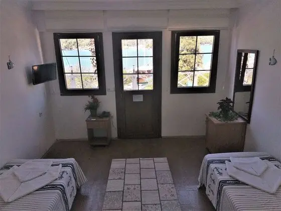 Standard İki Ayrı Yataklı Oda, 2 Tek Kişilik Yatak, Deniz Manzaralı, Avlu
