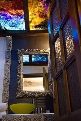 Gallery Süit, 1 En Büyük (King) Boy Yatak ve Çekyat, Jakuzi, Göl Manzaralı (45 m²)