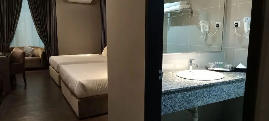 Deluxe Tek Büyük veya İki Ayrı Yataklı Oda