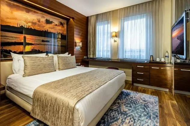 Standart Oda, Şehir Manzaralı