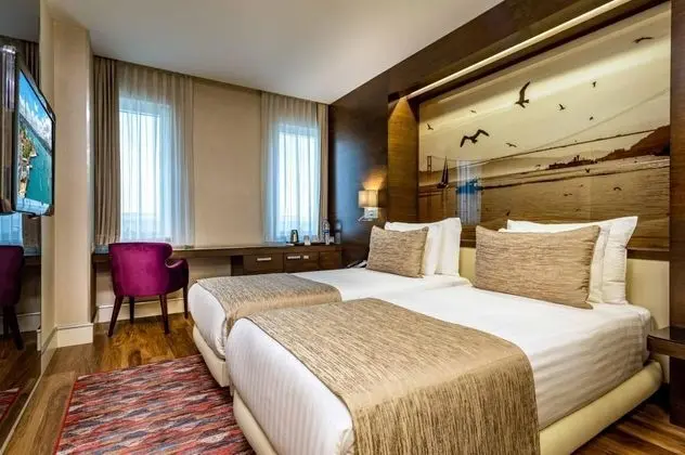Standart Oda, Şehir Manzaralı