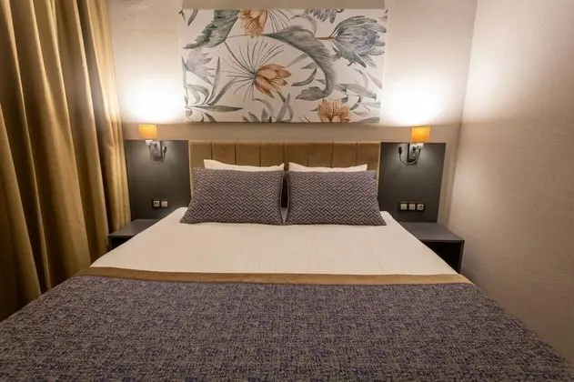 Standart Oda, Şehir Manzaralı