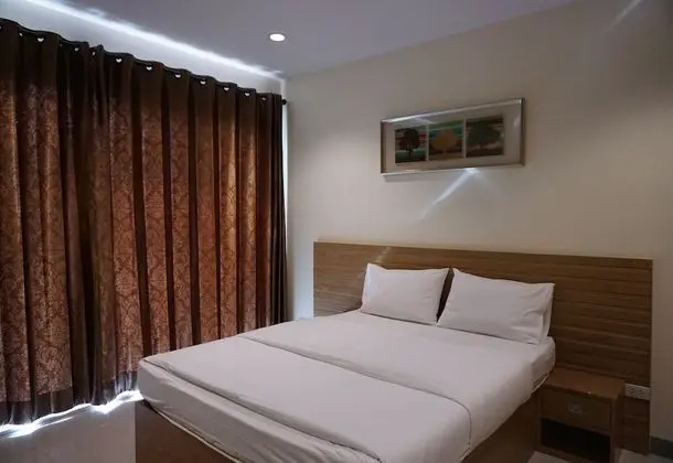 Standard Tek Büyük Yataklı Oda, 1 Çift Kişilik Yatak, Balkon, Nehir Manzaralı