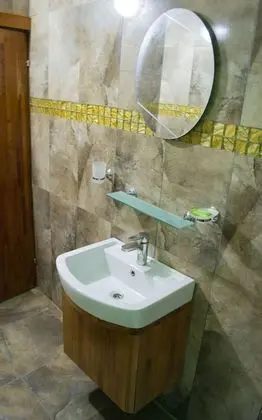 Basic Tek Büyük Yataklı Oda