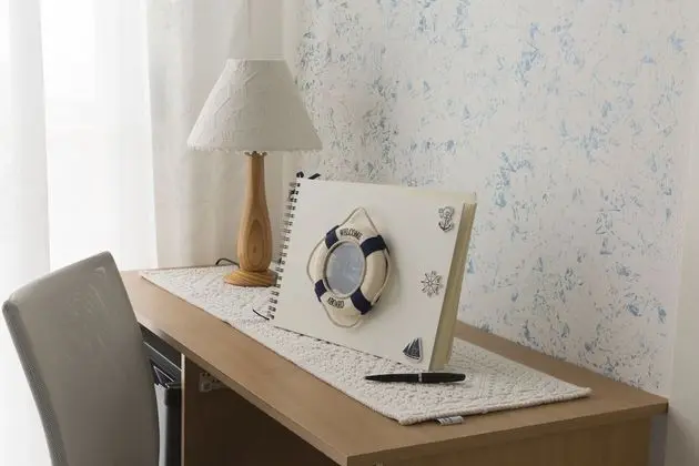 Tek Büyük veya İki Ayrı Yataklı Oda, Deniz Manzaralı