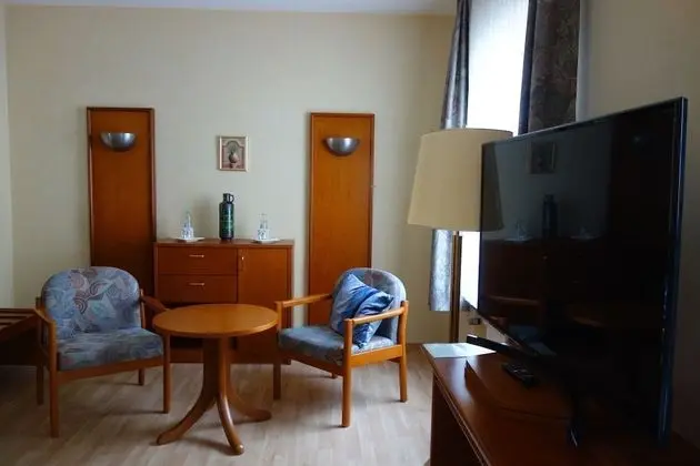 Standard Tek Büyük veya İki Ayrı Yataklı Oda