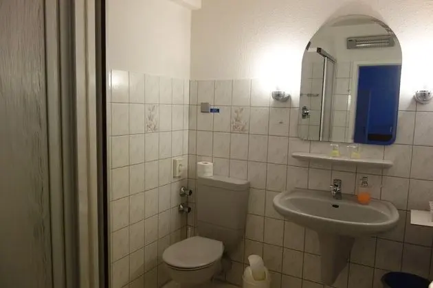 Standard Tek Büyük veya İki Ayrı Yataklı Oda