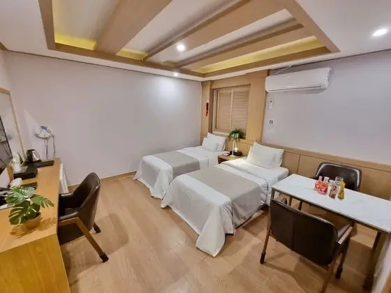 Deluxe İki Ayrı Yataklı Oda (B)