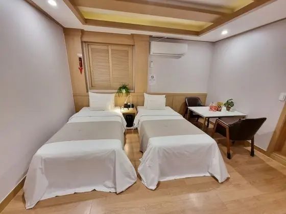 Deluxe İki Ayrı Yataklı Oda (B)