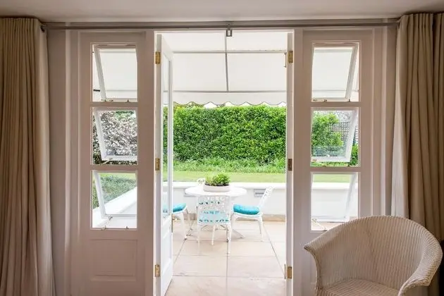Queen Room With Garden View