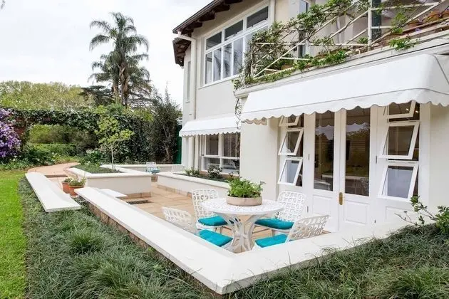 Queen Room With Garden View
