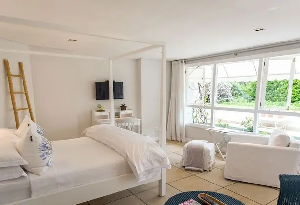 Queen Room With Garden View