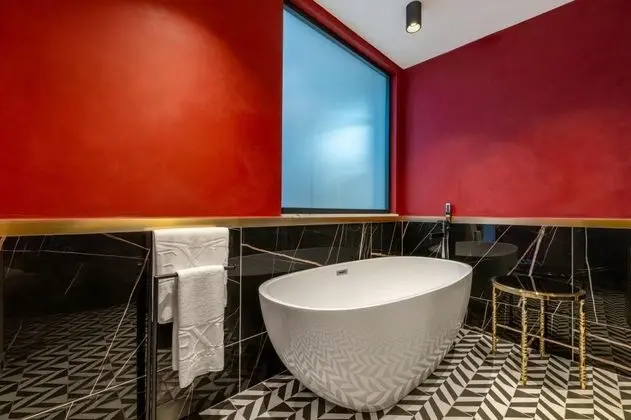 DELUX ROOM