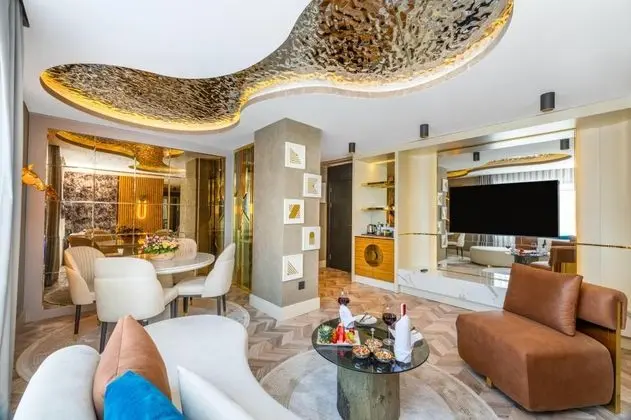 KİNG SUIT ROOM