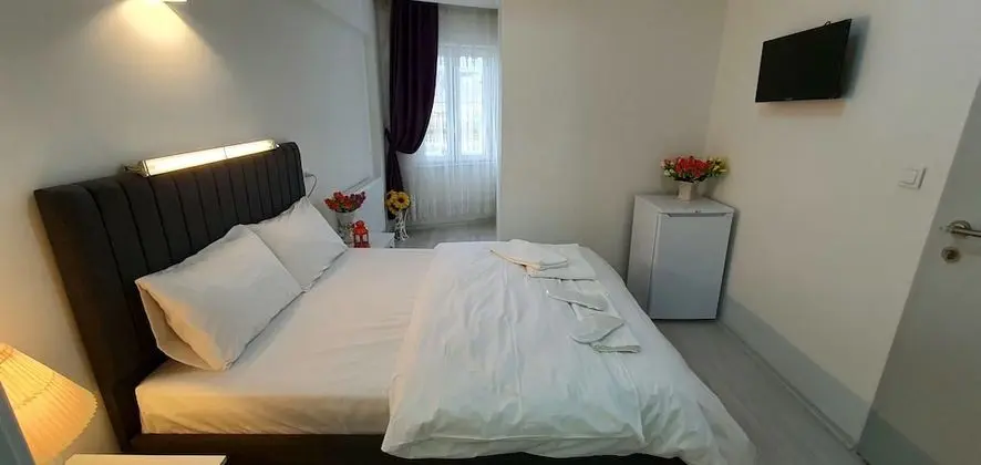 Deluxe Oda, 1 Büyük (Queen) Boy Yatak, Sigara İçilmez, Şehir Manzaralı