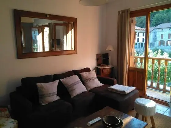 Apart Daire, 2 Yatak Odası (1)