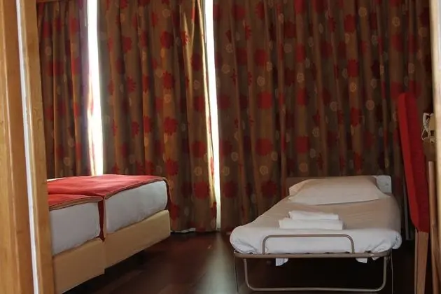 Standart Twin Oda (İki yataklı)